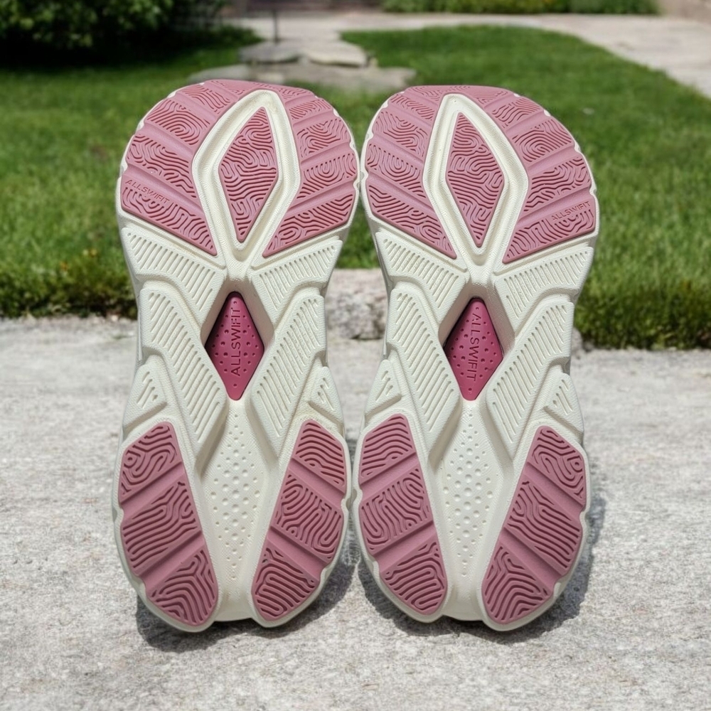 Allswifit Women's Size 7.5 Pink Athletic Shoes. These Are In Excellent Condition - Picture 7 of 9